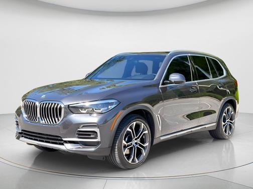 Dark Graphite Metallic 2023 BMW X5 xDrive40i