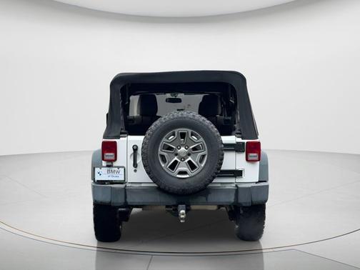 Bright White Clearcoat 2017 Jeep Wrangler Unlimited Rubicon
