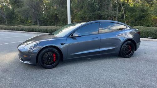 2023 Tesla Model 3 Performance