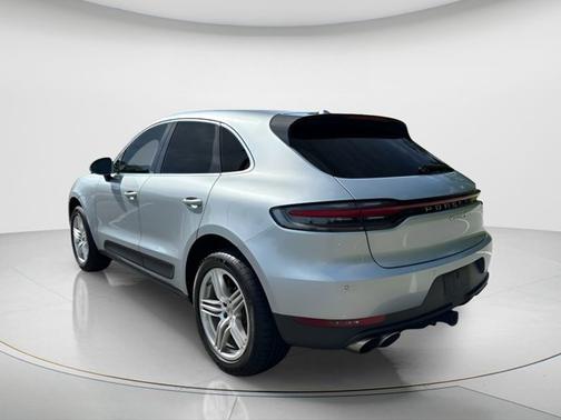 2020 Porsche Macan S