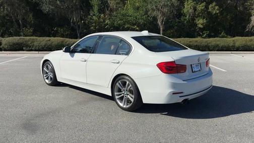 2018 BMW 330 i