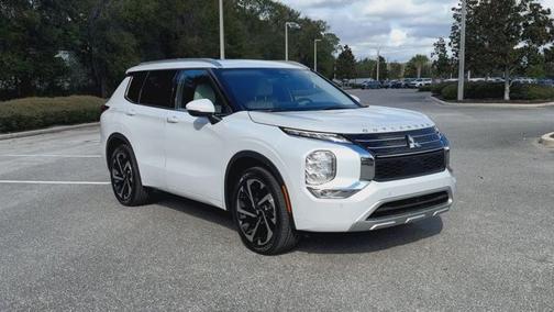 2022 Mitsubishi Outlander SEL