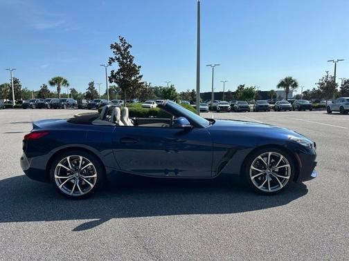 Mediterranean Blue Metallic 2021 BMW Z4 sDrive30i