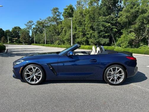 Mediterranean Blue Metallic 2021 BMW Z4 sDrive30i