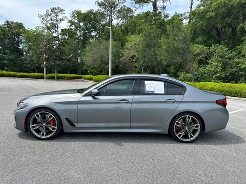 Skyscraper Gray Metallic 2023 BMW M550 M550i xDrive