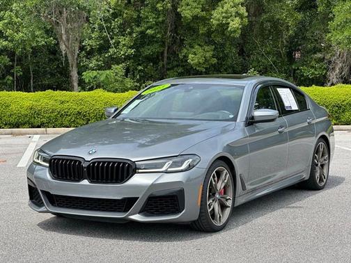 Skyscraper Gray Metallic 2023 BMW M550 M550i xDrive