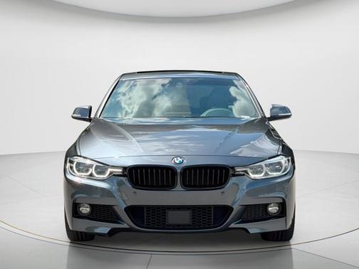 Mineral Gray Metallic 2018 BMW 340 i