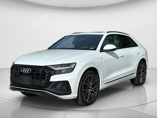 2020 Audi Q8 Prestige