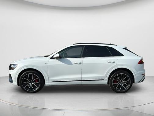 2020 Audi Q8 Prestige