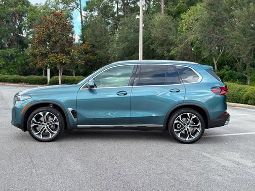Blue Ridge Mountain Metallic 2026 BMW X5 xDrive40i