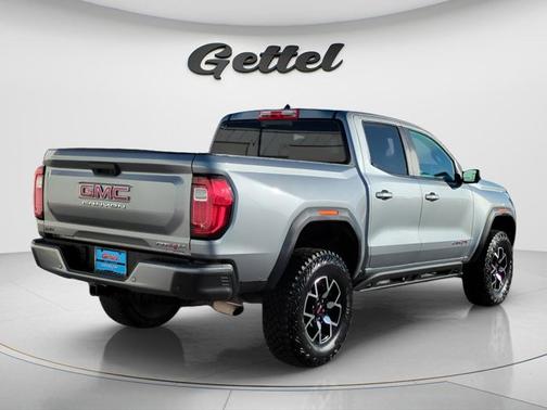 Sterling Metallic 2024 GMC Canyon 4WD AT4X