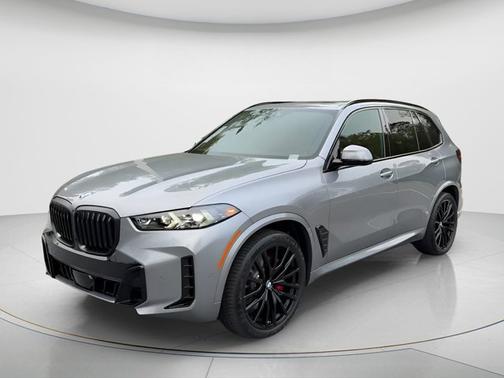 Skyscraper Grey Metallic 2026 BMW X5 xDrive40i