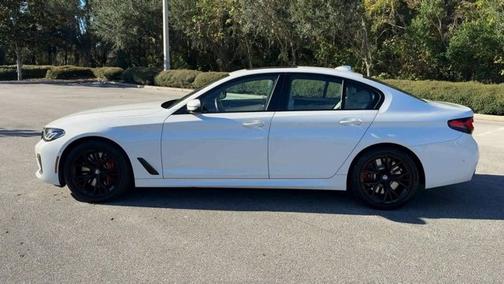 2022 BMW 540 540i