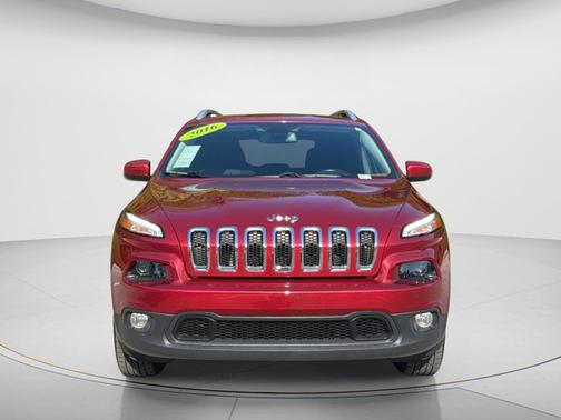 Deep Cherry Red Crystal Pearlcoat 2016 Jeep Cherokee Latitude