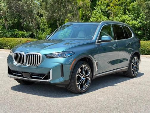 Blue Ridge Mountain Metallic 2026 BMW X5 xDrive50e