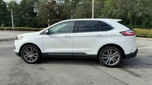 2021 Ford Edge Titanium
