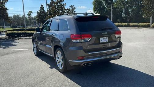 2020 Jeep Grand Cherokee Summit