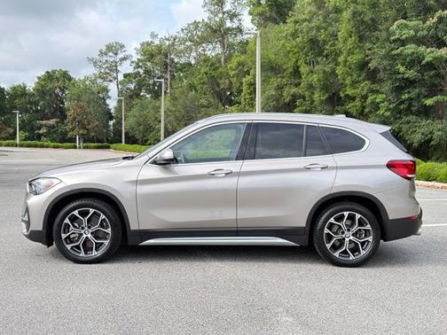 Cashmere Silver Metallic 2021 BMW X1 sDrive28i