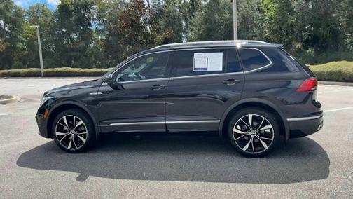 2022 Volkswagen Tiguan SEL R-Line