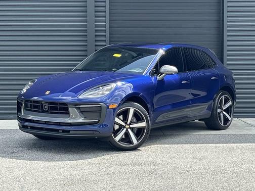 2023 Porsche Macan T