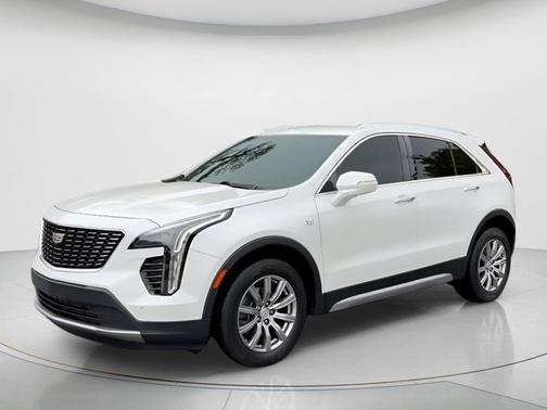 2021 Cadillac XT4 FWD Premium Luxury