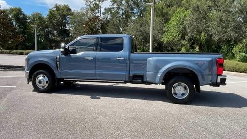 2023 Ford F-350 LARIAT