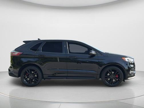 Agate Black Metallic 2021 Ford Edge ST