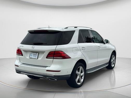 White 2018 Mercedes-Benz GLE 350 Base