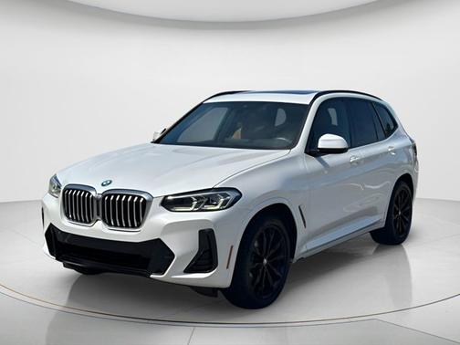 Mineral White Metallic 2022 BMW X3 sDrive30i