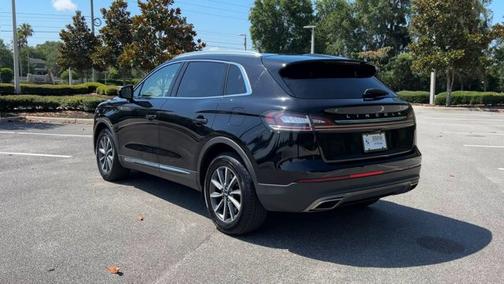 2022 Lincoln Nautilus Standard