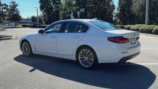 2023 BMW 530 530i