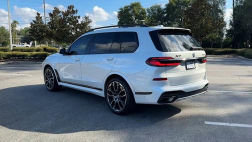 2024 BMW X7 xDrive40i