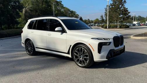 2024 BMW X7 xDrive40i