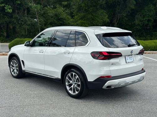 Alpine White 2026 BMW X5 sDrive40i