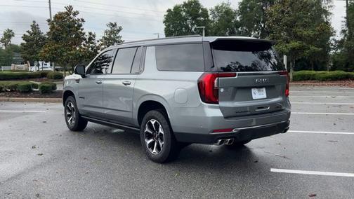 2025 GMC Yukon XL AT4