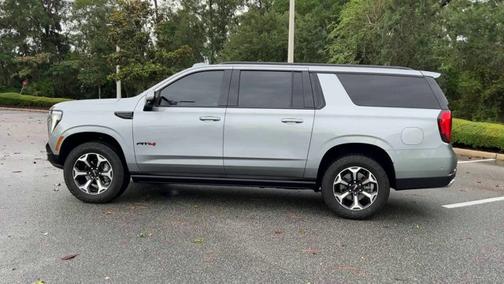 2025 GMC Yukon XL AT4