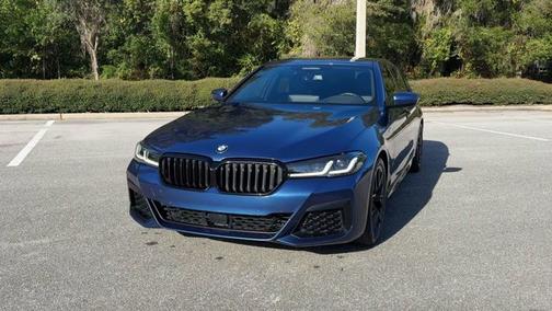 2021 BMW 530 i