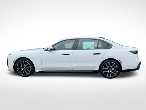 2025 BMW i7 xDrive60