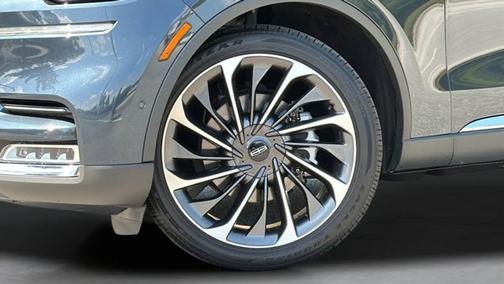 Flight Blue Metallic Clearcoat 2023 Lincoln Aviator Reserve