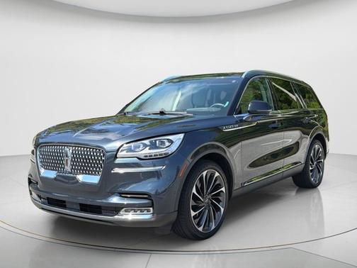 Flight Blue Metallic Clearcoat 2023 Lincoln Aviator Reserve