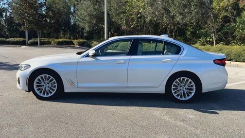 2023 BMW 530 530i