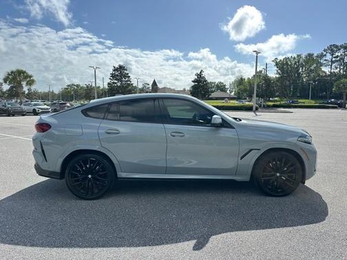 Brooklyn Grey Metallic 2024 BMW X6 xDrive40i