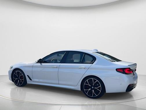 2023 BMW 540 540i