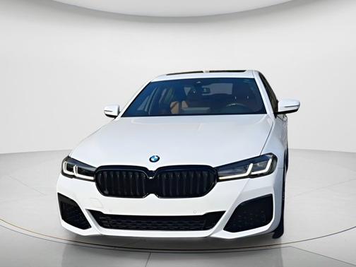 2023 BMW 540 540i