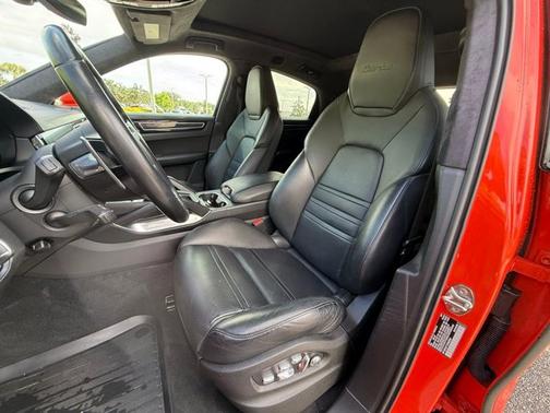 2020 Porsche Cayenne Turbo