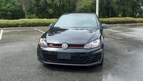 2017 Volkswagen Golf GTI SE