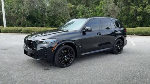 2025 BMW X5 M60i