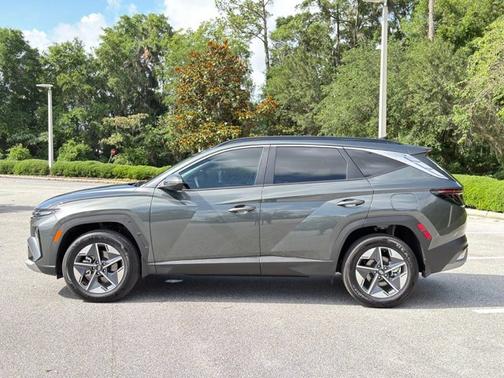 Amazon Gray 2025 Hyundai TUCSON Hybrid SEL Convenience