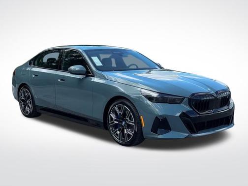2025 BMW i5 eDrive40