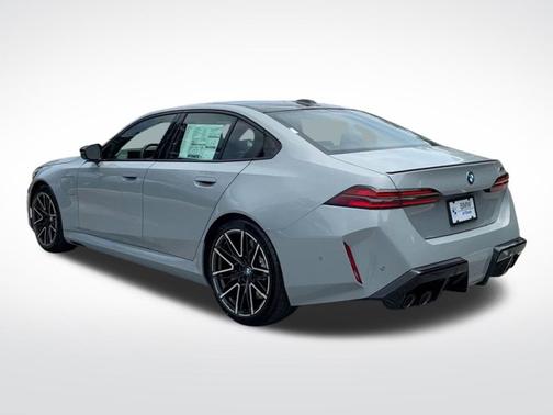2026 BMW M5 Base